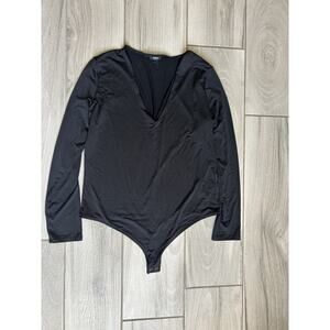 Express Body Contour Bodysuit Womens XL Black Long Sleeve V Neck Snap JW